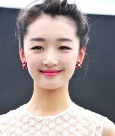 演电视剧的女明星名字,演绎传奇的女明星风采